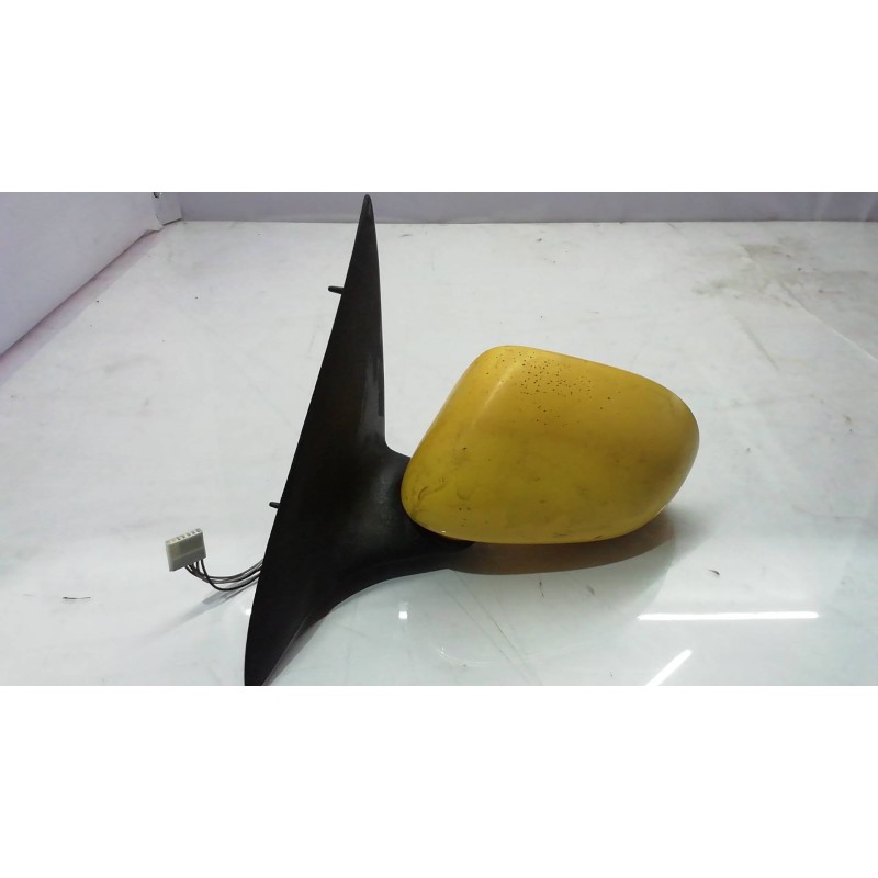 Recambio de retrovisor izquierdo para fiat bravo (182) 1.6 16v / 16v 100 sx referencia OEM IAM 0735247422  