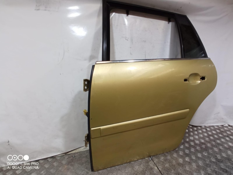 Recambio de puerta trasera izquierda para citroën c4 picasso millenium referencia OEM IAM   