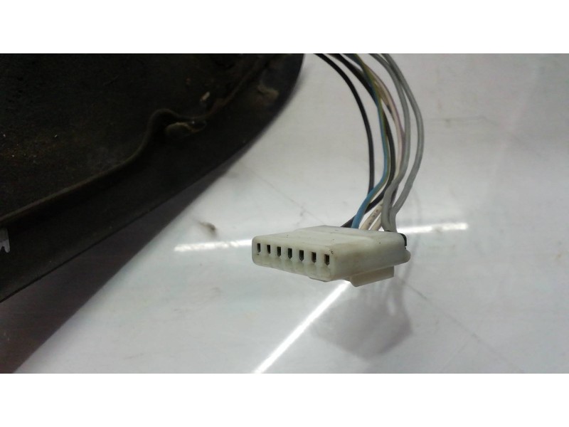 Recambio de retrovisor derecho para fiat bravo (182) 1.6 16v / 16v 100 sx referencia OEM IAM 0735247418  