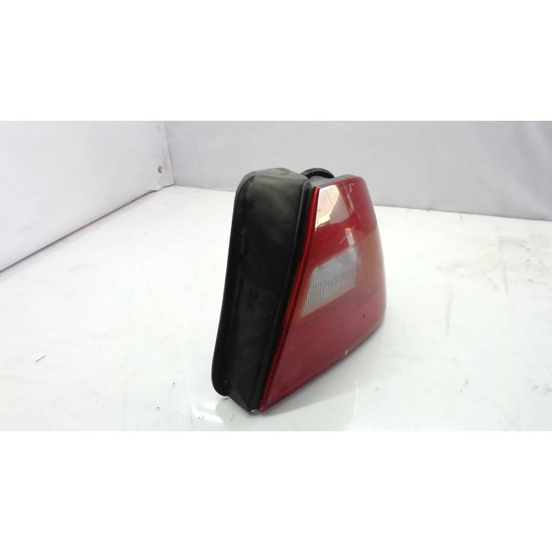 Recambio de piloto trasero derecho para honda civic berlina (eg/eh) 1.5i 4 berlina (eg8) referencia OEM IAM   