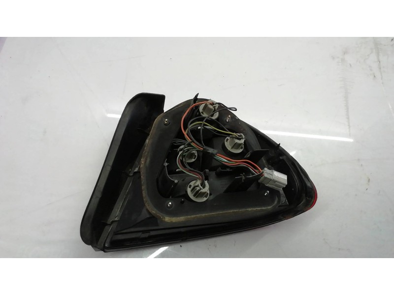 Recambio de piloto trasero izquierdo para honda civic berlina (eg/eh) 1.5i 4 berlina (eg8) referencia OEM IAM   