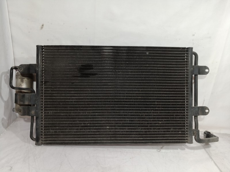 Recambio de condensador / radiador aire acondicionado para seat ibiza (6l1) sport referencia OEM IAM 1J0820411D 1J0820411D 1J082