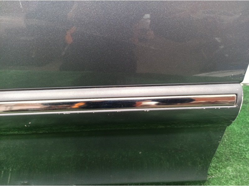 Recambio de puerta delantera izquierda para kia carens 2.0 turbodiesel cat referencia OEM IAM   