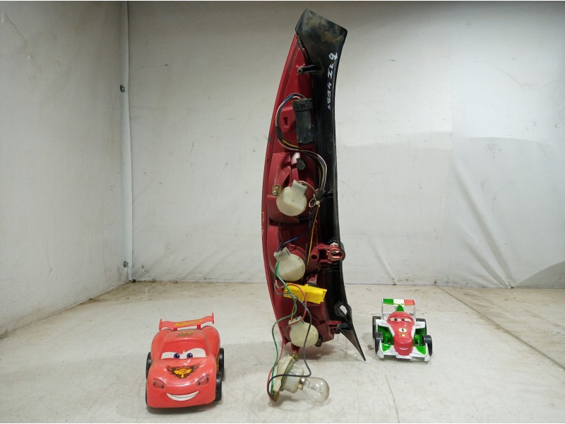 Recambio de piloto trasero izquierdo para citroën c5 break referencia OEM IAM 9637356 9637356 9637356