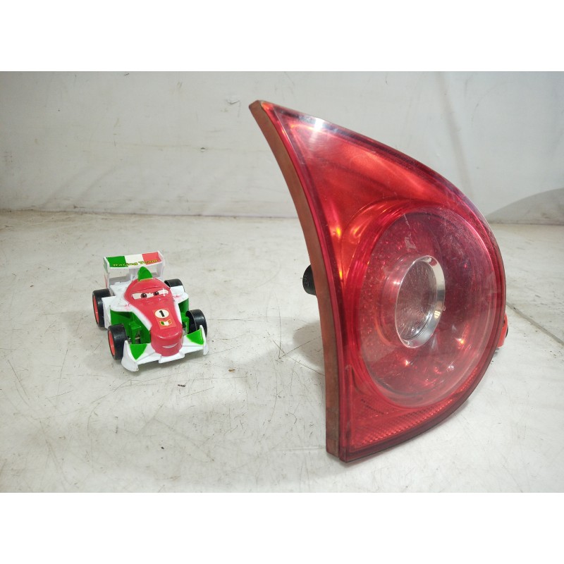 Recambio de piloto trasero izquierdo interior para volkswagen golf v berlina (1k1) referencia OEM IAM 1K6945107C 1K6945107C 1K69 Recambio de piloto trasero izquierdo interior para volkswagen golf v berlina (1k1) referencia OEM IAM 1K6945107C 1K6945107C 1K69