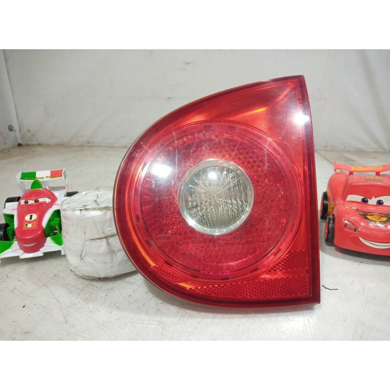 Recambio de piloto trasero derecho interior para volkswagen golf v berlina (1k1) referencia OEM IAM 1K6945094J 1K6945094J 1K6945