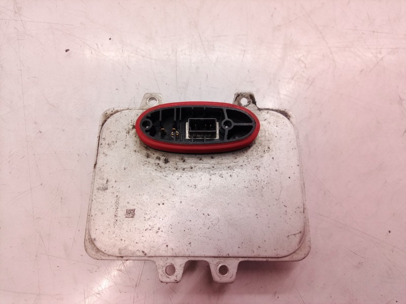 Recambio de centralita faros xenon para bmw serie 5 berlina (e60) referencia OEM IAM 5DV00900000 5DV00900000 5DV00900000