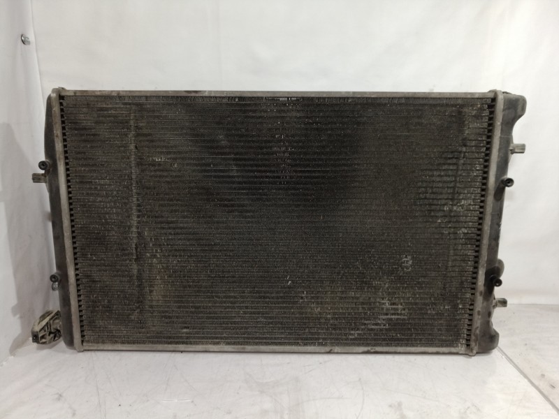 Recambio de radiador agua para seat ibiza (6l1) sport referencia OEM IAM 6Q0121253R 6Q0121253R 6Q0121253