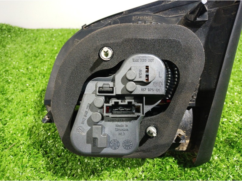 Recambio de piloto trasero izquierdo interior para volkswagen golf vi (5k1) advance referencia OEM IAM 5K0945259 5K0945259 16797