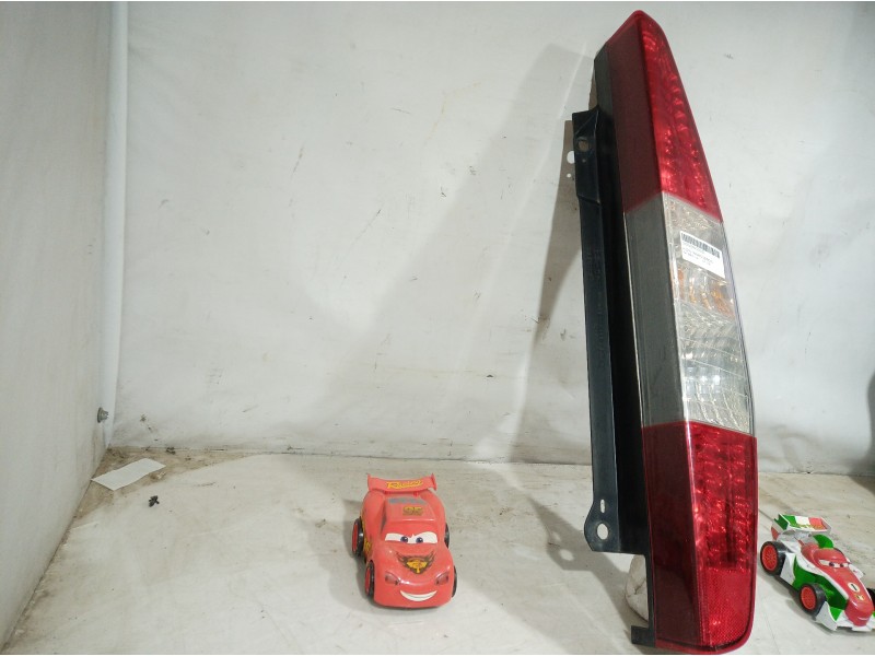 Recambio de piloto trasero derecho para fiat doblo (119) referencia OEM IAM 040600999000 040600999000 040600999000