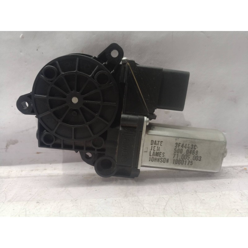 Recambio de motor elevalunas trasero izquierdo para fiat croma (194) referencia OEM IAM 00517461560 00517461560 00517461560