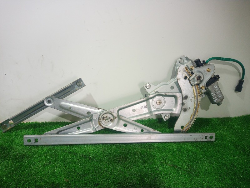 Recambio de elevalunas delantero izquierdo para kia carens 2.0 turbodiesel cat referencia OEM IAM XH504P0 XH504P0 XH504P0