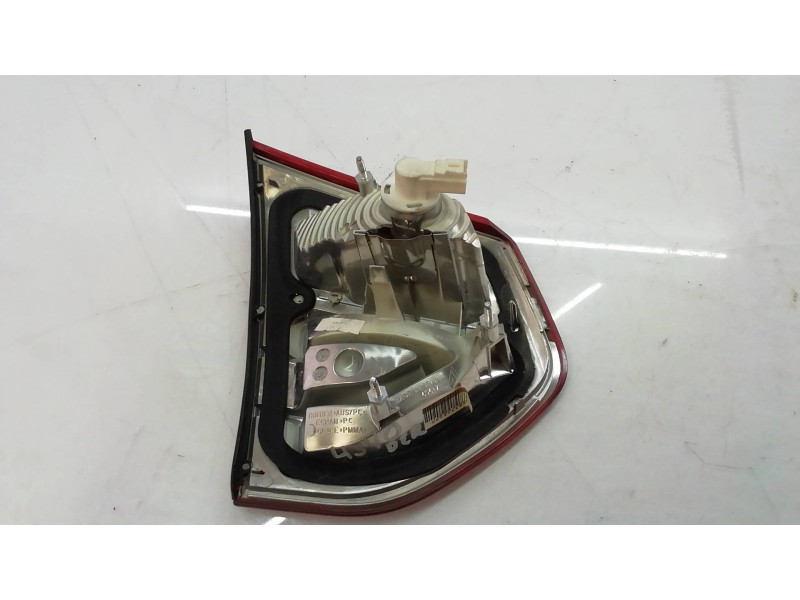 Recambio de piloto trasero derecho interior para citroën c4 picasso exclusive referencia OEM IAM 9653547677 9653547677 965354767