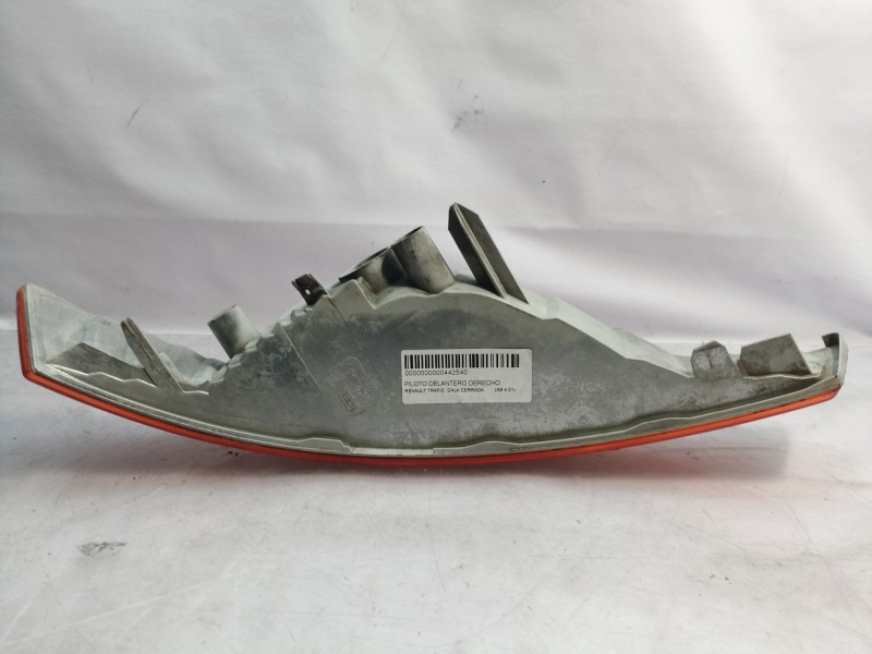 Recambio de piloto delantero derecho para renault trafic caja cerrada (ab 4.01) referencia OEM IAM   