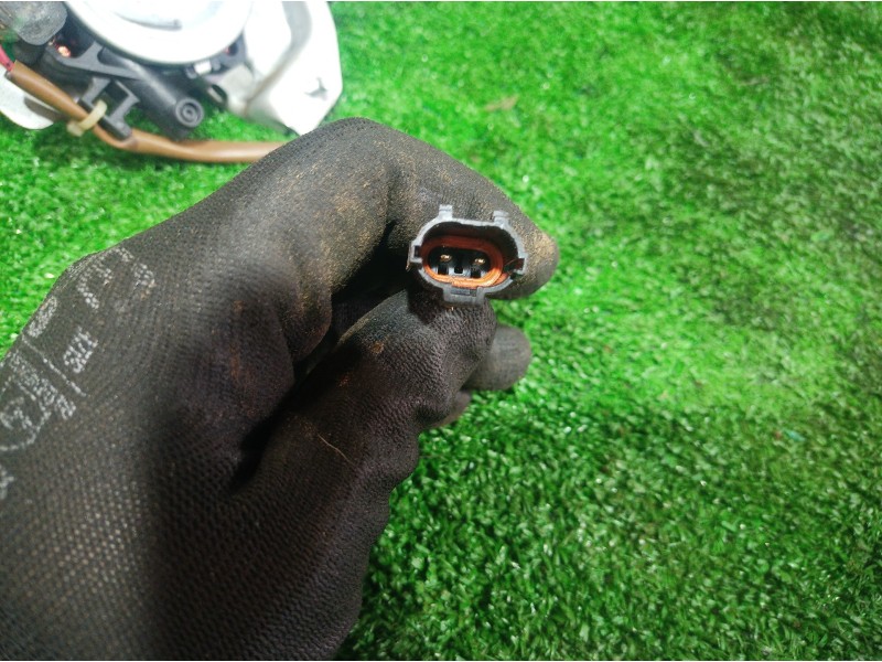 Recambio de elevalunas trasero derecho para kia carens 2.0 turbodiesel cat referencia OEM IAM XH004P0 XH004P0 XH004P0