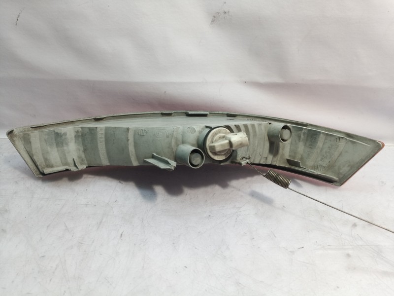 Recambio de piloto delantero izquierdo para renault trafic combi (ab 4.01) referencia OEM IAM   