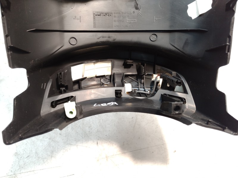 Recambio de moldura para citroën c4 picasso exclusive referencia OEM IAM 9654110377 9654110377 9654110377