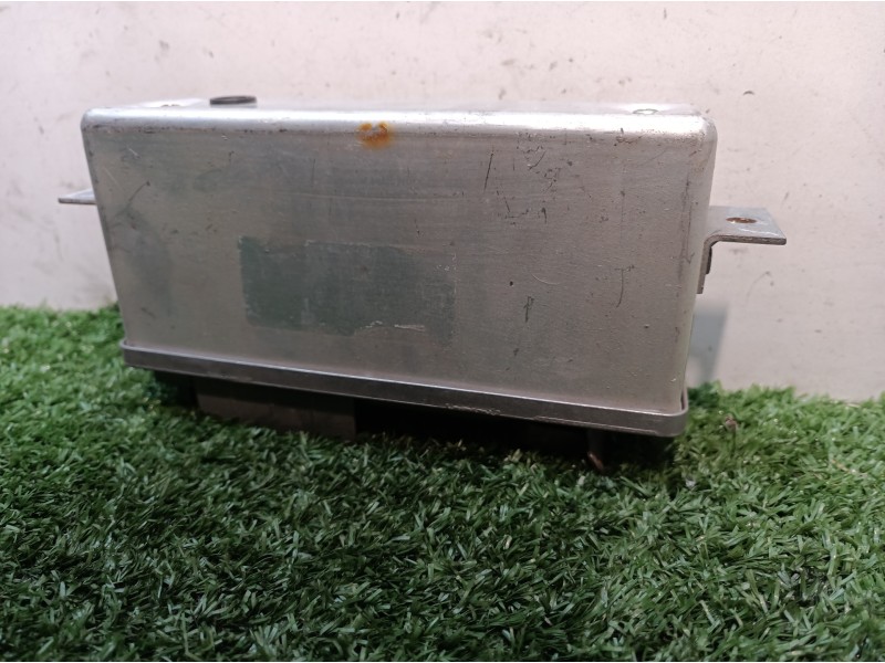 Recambio de centralita abs para bmw serie 7 (e32) 3.5 cat referencia OEM IAM 0265100049 0265100049 94414163