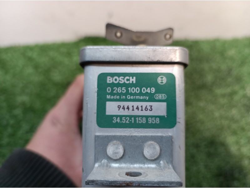 Recambio de centralita abs para bmw serie 7 (e32) 3.5 cat referencia OEM IAM 0265100049 0265100049 94414163