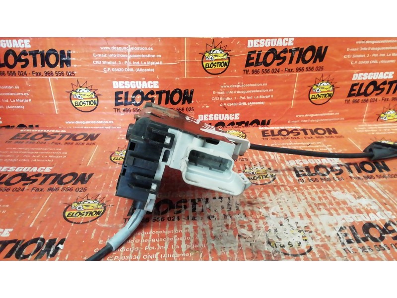 Recambio de cerradura puerta trasera izquierda para citroën c4 berlina exclusive referencia OEM IAM   