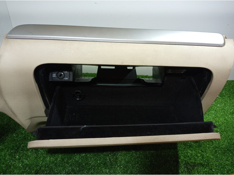 Recambio de guantera para volkswagen golf vi (5k1) advance referencia OEM IAM 1K1857290E 1K1857290E 55D300466