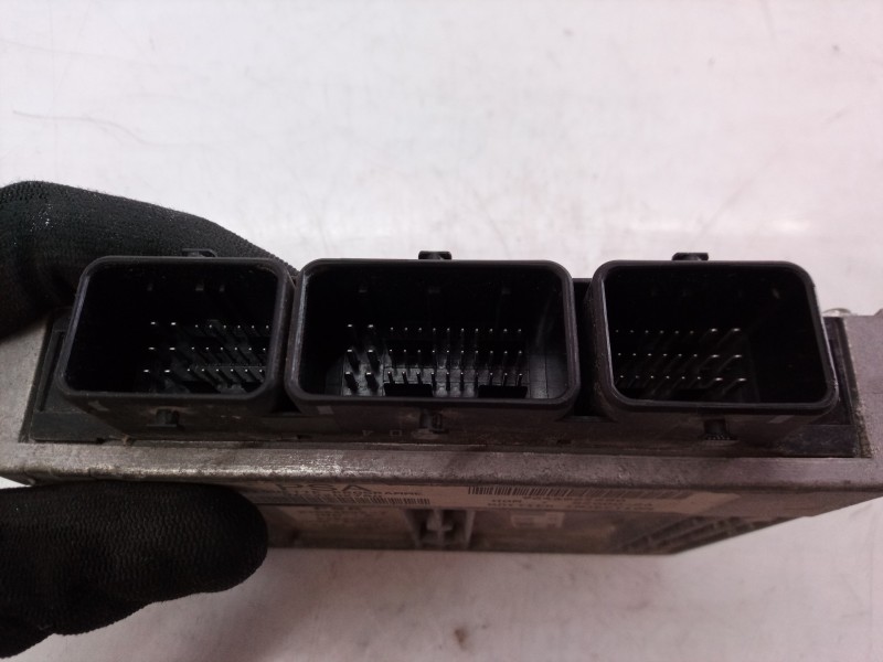 Recambio de centralita motor uce para peugeot 206 berlina xs referencia OEM IAM 9652202780 9652202780 9644625680