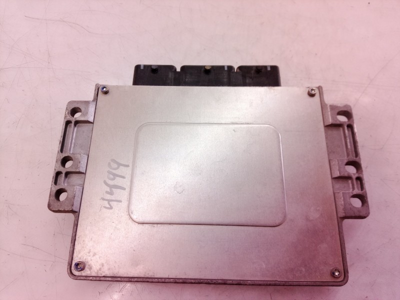 Recambio de centralita motor uce para peugeot 206 berlina xs referencia OEM IAM 9652202780 9652202780 9644625680