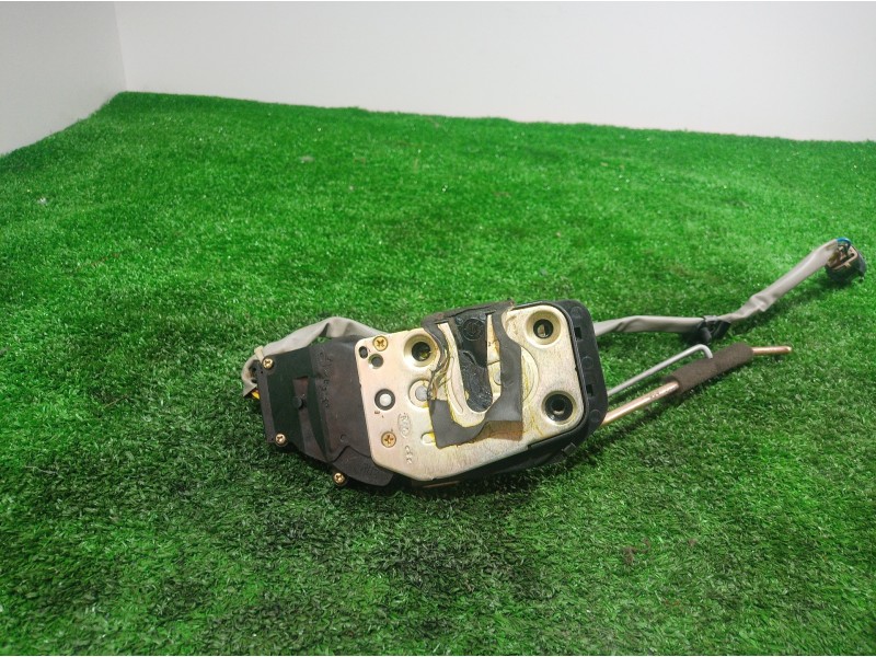 Recambio de cerradura puerta delantera derecha para kia carens 2.0 turbodiesel cat referencia OEM IAM   