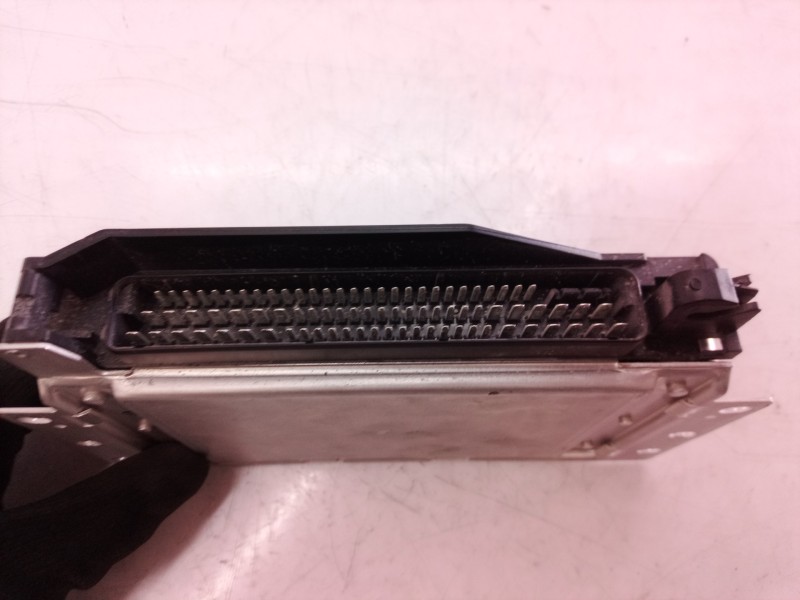 Recambio de modulo electronico para audi a6 berlina (4b2) 2.5 tdi referencia OEM IAM 8D0907389E 8D0907389 0265109462