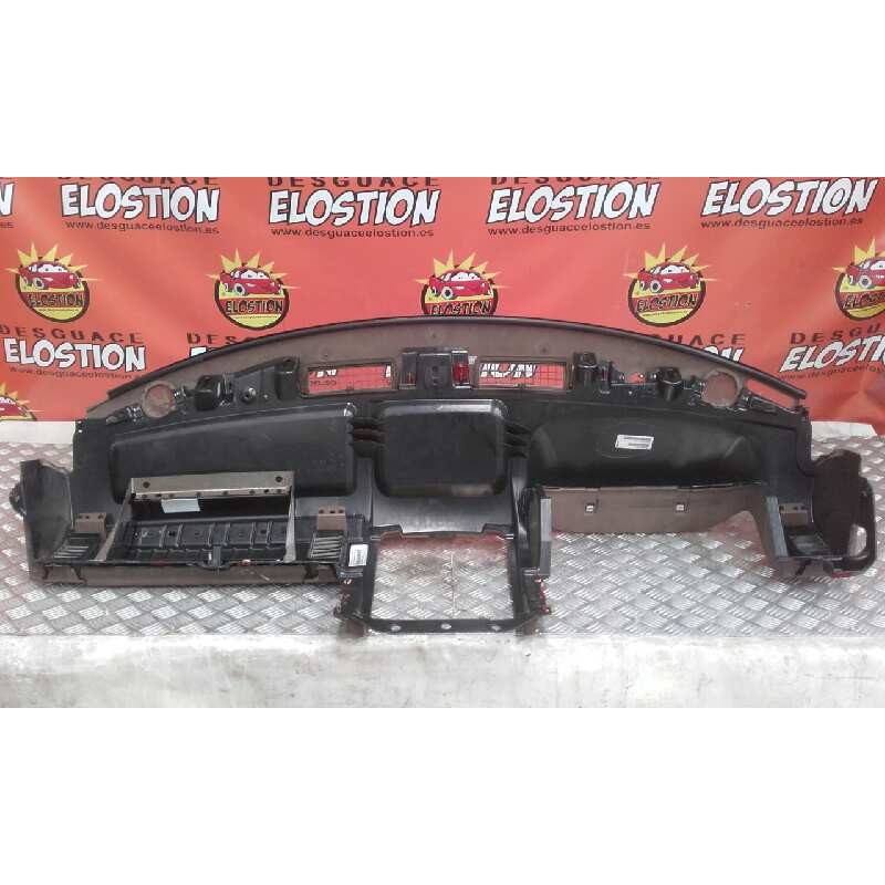 Recambio de salpicadero para jeep gr.cherokee (wj/wg) 2.7 crd limited referencia OEM IAM A110000159L 55116280 P5HK981TMAA