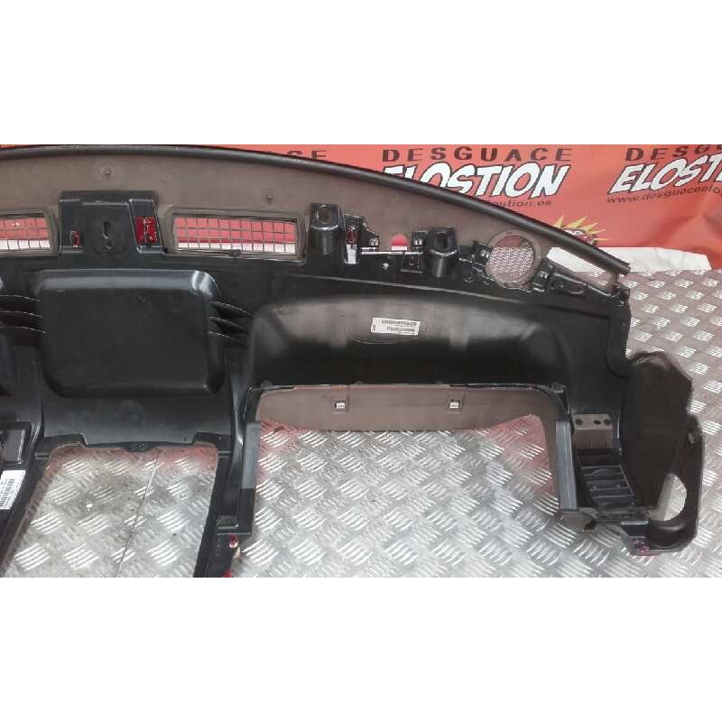 Recambio de salpicadero para jeep gr.cherokee (wj/wg) 2.7 crd limited referencia OEM IAM A110000159L 55116280 P5HK981TMAA