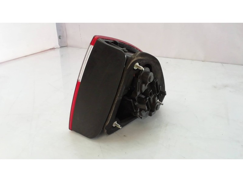 Recambio de piloto trasero izquierdo para seat leon (1m1) stella referencia OEM IAM   