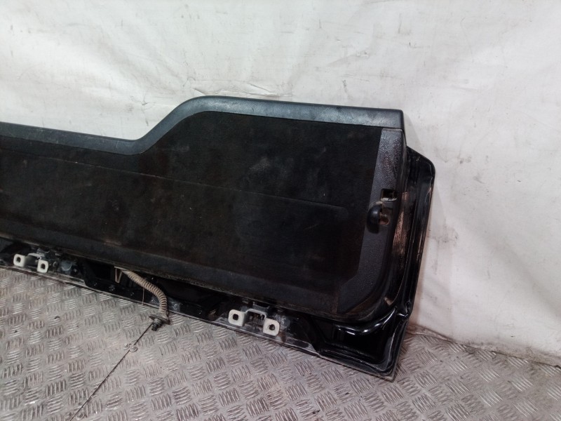 Recambio de porton trasero para land rover discovery v6 td hse referencia OEM IAM   