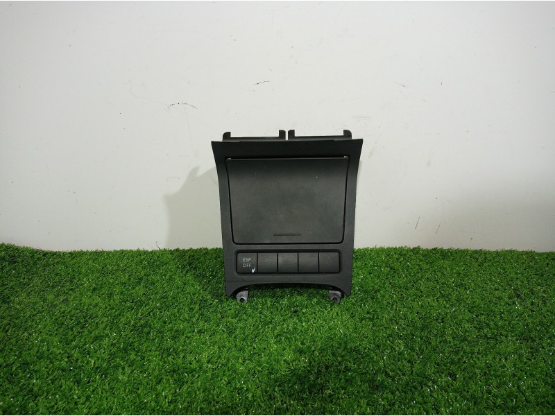 Recambio de cenicero para volkswagen golf vi (5k1) advance referencia OEM IAM 5K0857961A 5K0857961A 