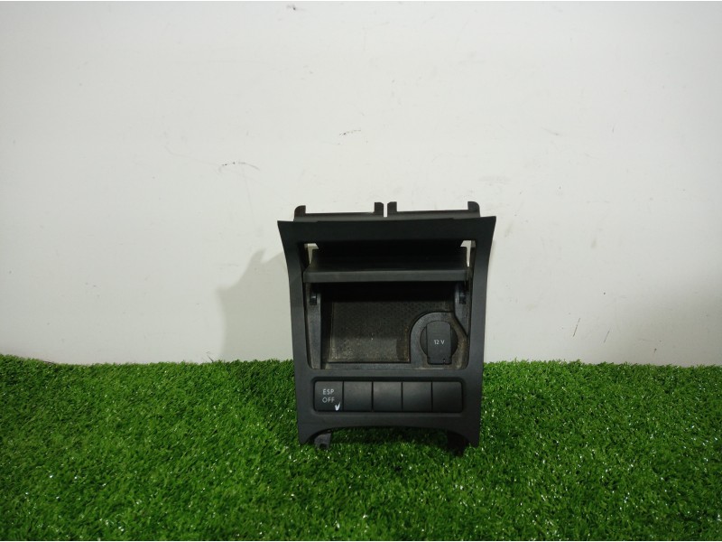 Recambio de cenicero para volkswagen golf vi (5k1) advance referencia OEM IAM 5K0857961A 5K0857961A 