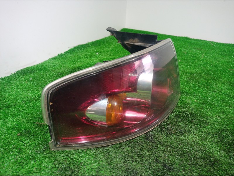 Recambio de piloto trasero izquierdo para seat ibiza (6l1) sport rider referencia OEM IAM 6L6945095C 6L6945095C 6L6945095C