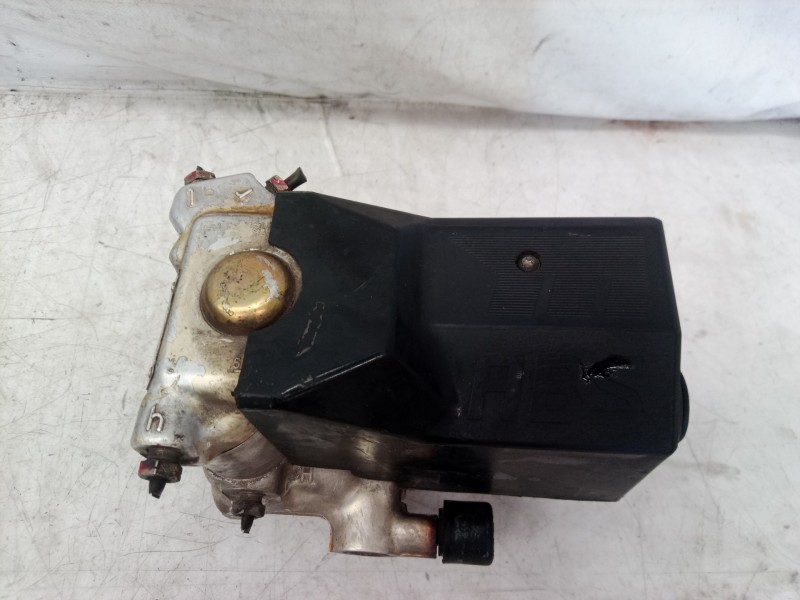 Recambio de abs para mercedes-benz clase c (w202) berlina 180 (202.018) referencia OEM IAM 0014318012 0265200043 0265200043