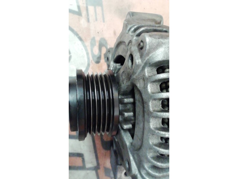 Recambio de alternador para volvo v50 familiar 2.4 kinetic referencia OEM IAM 3M5T10300UA 3M5T10300UA 3M5T10300UA