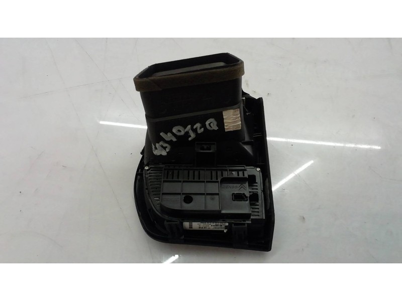 Recambio de mando climatizador para citroën c4 picasso exclusive referencia OEM IAM A83007700 A83007700 A83007700
