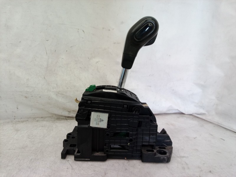 Recambio de palanca cambio para land rover discovery v6 td hse referencia OEM IAM 6H227Z370AA 6H227Z370AA 6H227Z370