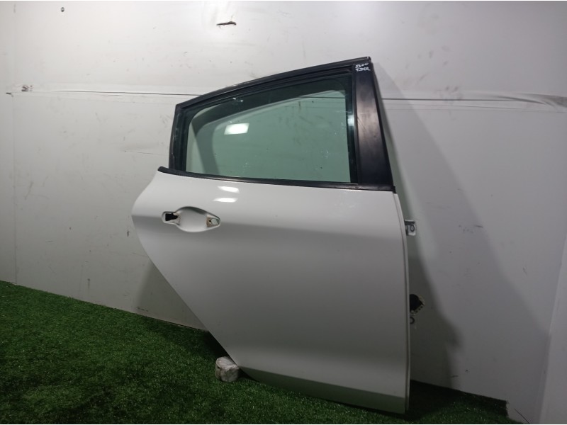 Recambio de puerta trasera derecha para peugeot 208 active referencia OEM IAM 5PUERTAS 5 PUERTAS 5 PUERTAS