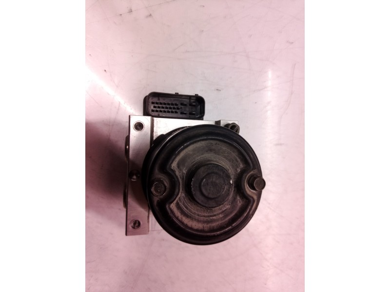 Recambio de abs para kia carens referencia OEM IAM 5WY7206A 5WY7206 362AAC1E10