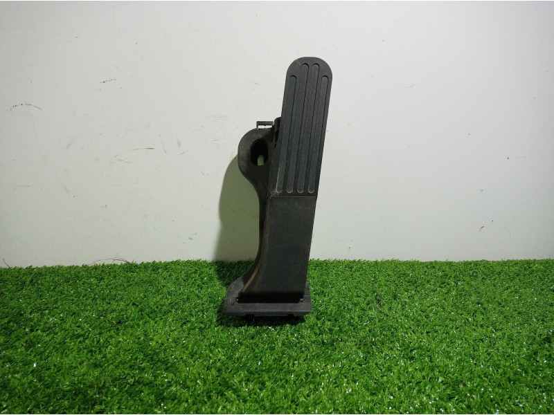 Recambio de pedal acelerador para volkswagen golf vi (5k1) advance referencia OEM IAM 1K1721503T 1K1721503T 6PV00860050