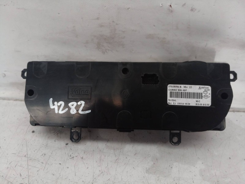 Recambio de mando climatizador para renault captur helly hansen referencia OEM IAM 275108796R 275108796 275108796