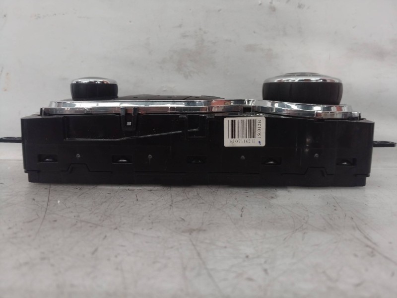 Recambio de mando climatizador para renault captur helly hansen referencia OEM IAM 275108796R 275108796 275108796