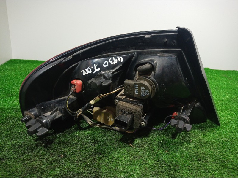 Recambio de piloto trasero derecho para chrysler sebring berlina (jr41) 2.0 le referencia OEM IAM 04805352AA 04805352AA 04805352