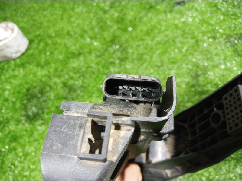 Recambio de pedal acelerador para volkswagen golf vi (5k1) advance referencia OEM IAM 1K1721503T 1K1721503T 6PV00860050