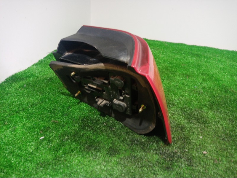 Recambio de piloto trasero izquierdo para seat ibiza (6k1) select referencia OEM IAM 964039 964039 964039