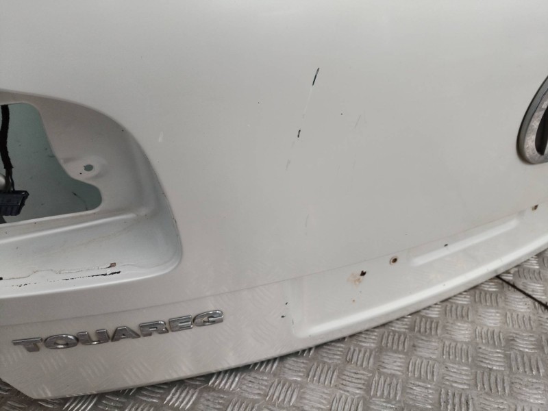 Recambio de porton trasero para volkswagen touareg (7la) tdi v10 referencia OEM IAM   