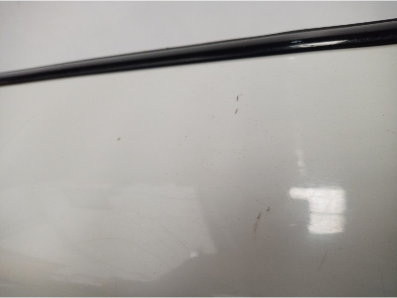 Recambio de puerta delantera izquierda para bmw serie 1 berlina (e81/e87) 2.0 turbodiesel cat referencia OEM IAM   